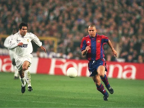 Ro 'béo' tiết lộ lý do rời Barca
