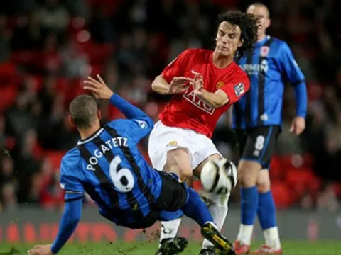 Rodrigo Possebon - Xabi Alonso trong mắt Công Vinh