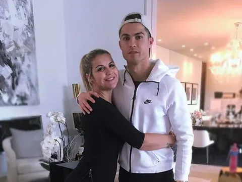 Chị gái viết tâm thư xúc động cổ vũ Ronaldo