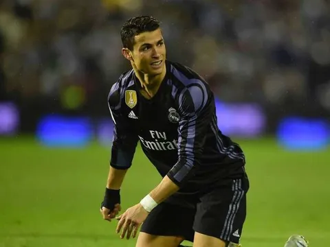 Ronaldo - ông vua dứt điểm trúng khung gỗ mùa này