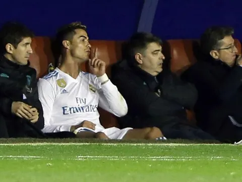 Ronaldo sinh nhật tuổi 33 với hiệu suất ghi bàn tệ nhất