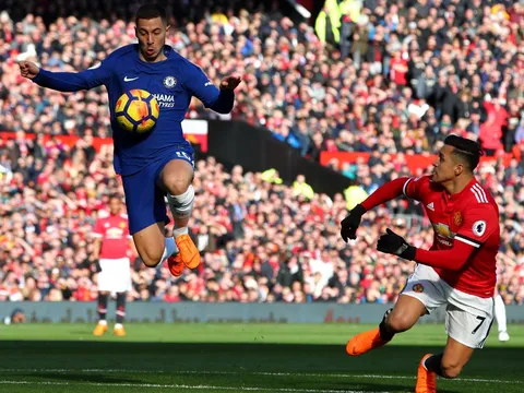 Chelsea hạ gục Leicester: MU, hãy đợi đấy!