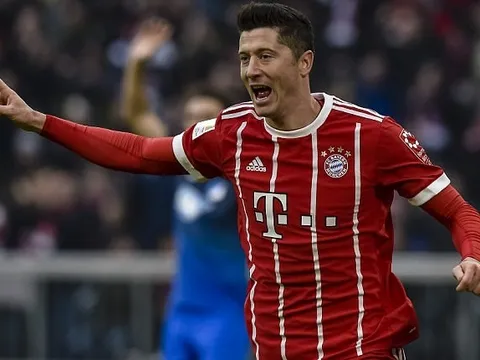Bayern ngược dòng xuất thần trong trận cầu 7 bàn thắng