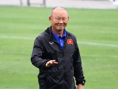 HLV Park Hang-seo: Xứng danh 'Guus Hiddink của bóng đá Việt'