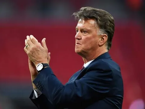Sa cơ, LĐBĐ Hà Lan cậy nhờ Van Gaal