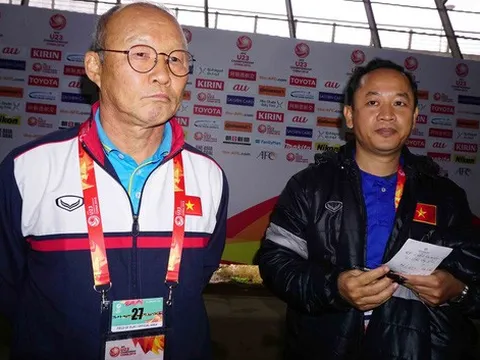 Chiến công thầm lặng của thầy giáo tiếng Hàn