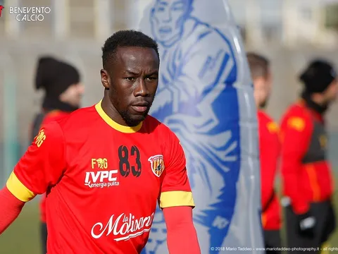 Sagna tập trung cao độ trước 'thời khắc đầu tiên'