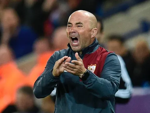 Sampaoli nhắc khéo Barca: 'Tôi muốn dẫn dắt Messi'