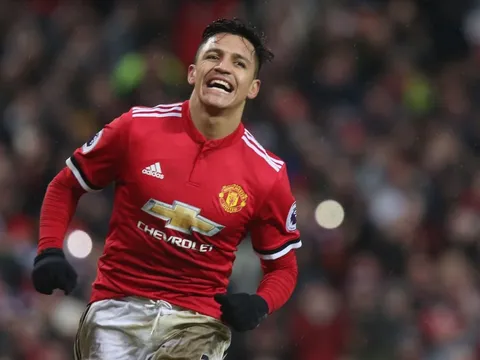 Sanchez chói sáng, CĐV M.U làm chuyện không ngờ