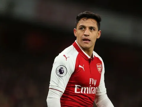 Alexis Sanchez: Cứu tinh của Mourinho nhưng không phải số 1 ở Man United