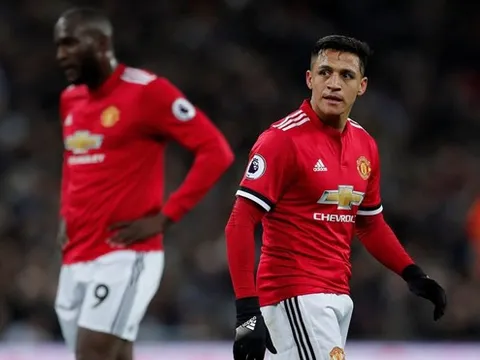 Man Utd bắt đầu hối tiếc vì mua Sanchez quá sớm