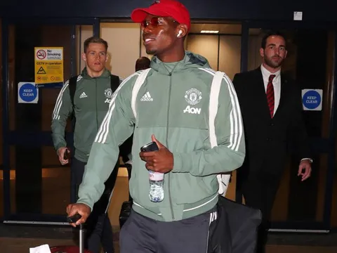 Sao Man Utd sung sức trở về từ Dubai, sẵn sàng hạ Stoke City