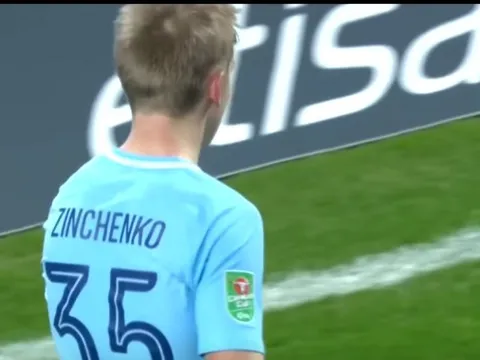 Sao trẻ Man City, Zinchenko thể hiện thế nào trước Bristol City
