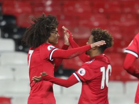 Sao trẻ M.U, Tahith Chong chơi tuyệt hay vs U23 Tottenham