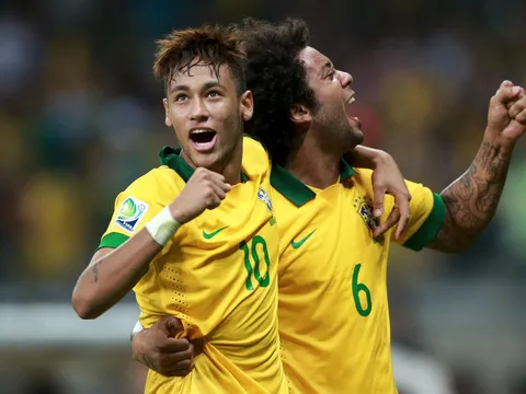 Sau bức ảnh ẩn ý, Marcelo khẳng định Neymar sẽ đến Real