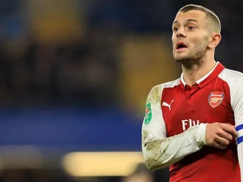 Sau Chamberlain, Liverpool lại cướp người của Arsenal