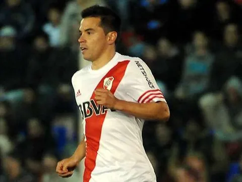 Saviola - thần đồng một thời của Argentina