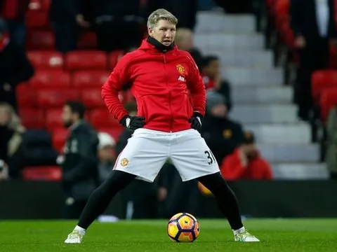 Schweinsteiger có tên trong danh sách dự Europa League của Man Utd