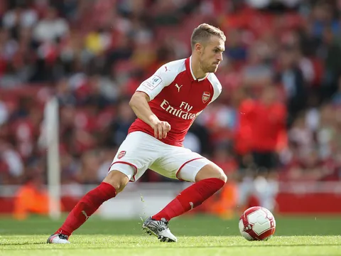 Juventus nghênh chiến MU trong cuộc đua giành Ramsey