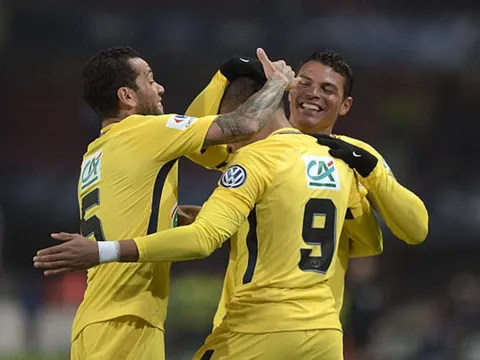 Bằng chứng cho thấy Neymar đã đẩy được Cavani khỏi PSG