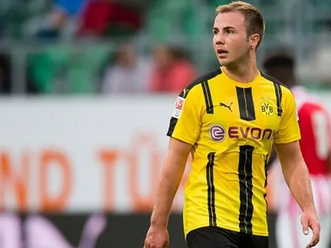 Sếp lớn Dortmund nói gì trước tin Goetze giải nghệ?