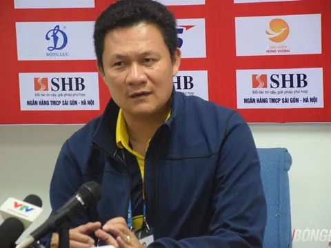 HLV Nguyễn Quốc Tuấn: “Công Phượng chỉ chơi ở mức tròn vai”