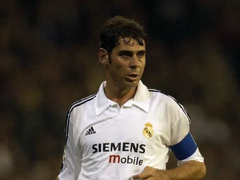 Siêu huyền thoại Fernando Hierro