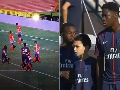 Siêu nhân 12 tuổi của PSG khiến đối thủ "há hốc mồm"