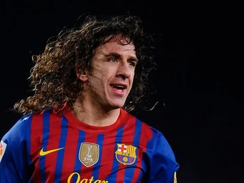 Siêu trung vệ Carles Puyol