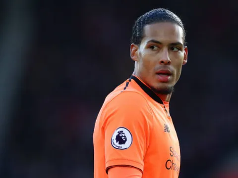 "Sinh ra để chơi cho Southampton rồi bị bán sang Liverpool"
