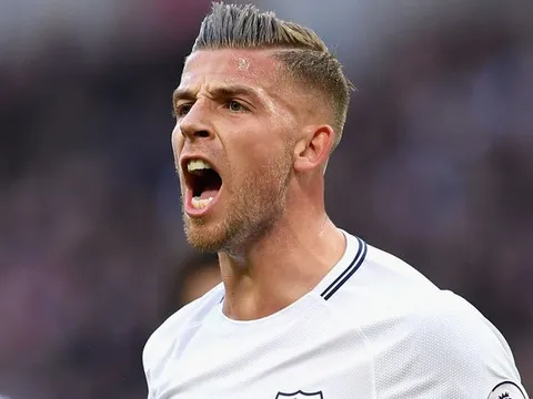 Tottenham hét giá mục tiêu của Manchester United