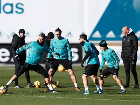 Sợ Villarreal, Real Madrid lo lao đầu vào tập luyện