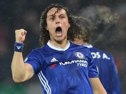 Sốc: Sếp lớn PSG dùng dao ép Luiz tới Chelsea