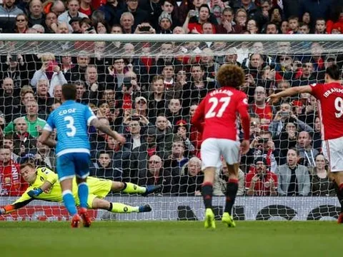 Sốc với lý do Ibrahimovic đá hỏng phạt đền