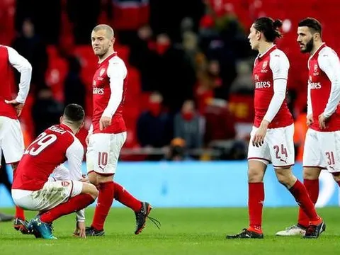 Góc Arsenal: Yêu thương nào rồi cũng tàn phai…