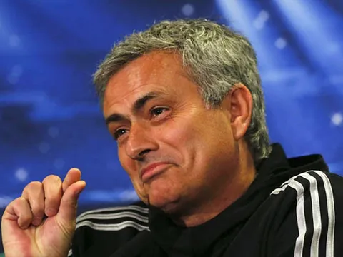 Man United và thị trường chuyển nhượng mùa đông: Mourinho nên học… Jack Ma