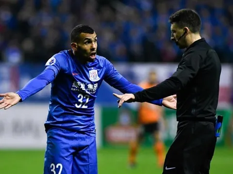 Carlos Tevez muốn rời Trung Quốc
