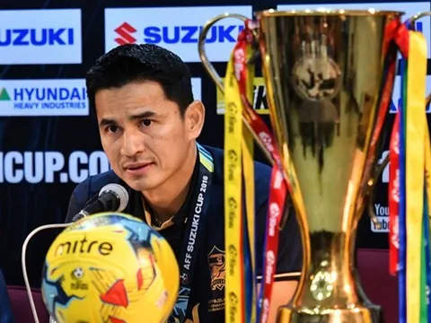 Thái Lan ra 'tối hậu thư' cho Kiatisak