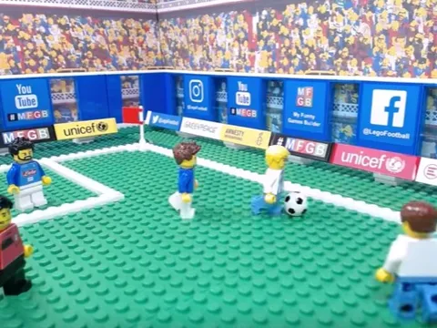 Thảm bại của Lazio trước Napoli theo phong cách lego