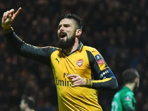Thắng xấu xí, nhưng Arsenal vẫn lập kỷ lục