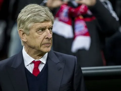 Thay Wenger, nhưng bằng cách nào?