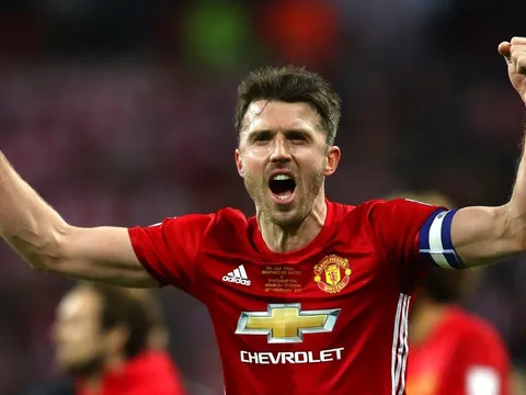 Thế hệ 2008 Quỷ đỏ tái xuất, 'chiến' với Gerrard, Lampard, Michael Owen