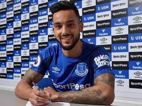 Theo Walcott CHÍNH THỨC về Everton, kết thúc mối lương duyên với Arsenal