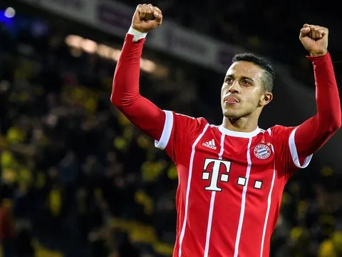 Thiago trở lại, Bayern đã mạnh càng mạnh hơn