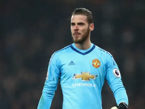 Thủ thành nào giữ sạch lưới nhiều trận nhất ở Premier League?