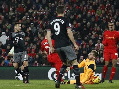Thua đúng phút cuối, Liverpool gục ngã trước cửa thiên đường