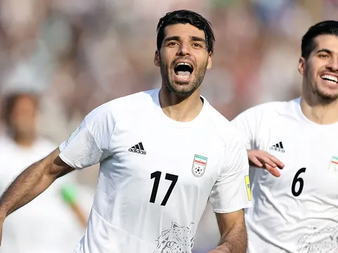 Thua Iran, Trung Quốc trôi xa giấc mơ World Cup