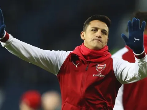 Thua Liverpool, Man City buông luôn vụ Alexis Sanchez