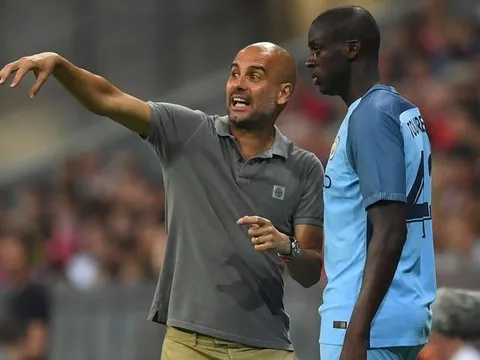 Thua Liverpool, Pep Guardiola 'nổi điên'