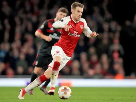 'Thừa nước đục thả câu', Mourinho cướp sao Arsenal